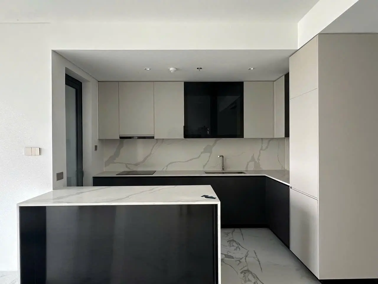 Bán căn hộ chung cư tại the crest residence, giá rẻ nhất thị trường 14,5 tỷ vnd, diện tích 83m2