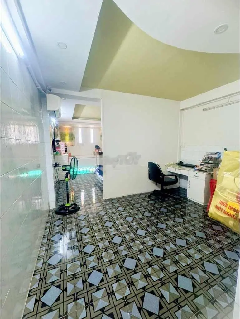 NHÀ BÁN MẶT TIỀN LÒ GỐM - 105m2 - 5 TẦNG - GIÁ CỰC TỐT - CHỈ 13 TỶ