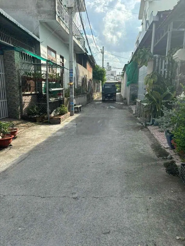 Bán đất 5x19m sổ riêng giá 2 tỷ xx Tân Hiệp Hóc Môn