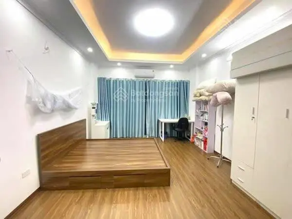 Bán nhà Chinh chủ sát hồ Đền Lừ Hoàng Mai DT 30m 6T MT3.7M giá nhỉnh 6. tỷ 0947913839