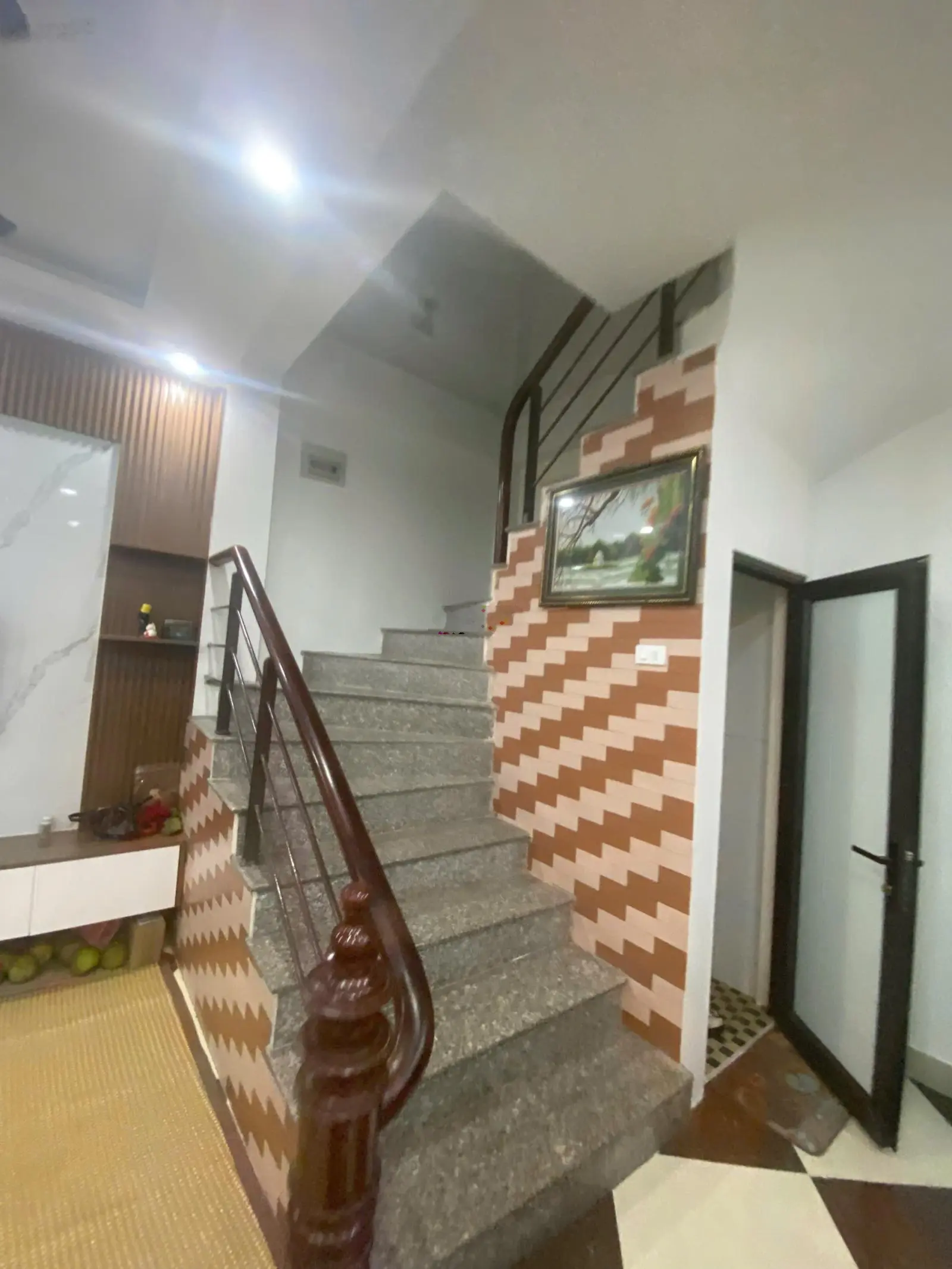 Bán nhà Mậu Lương Hà Đông 40mx5T ở ngay full tiện ích ngõ thông thoáng ô tô