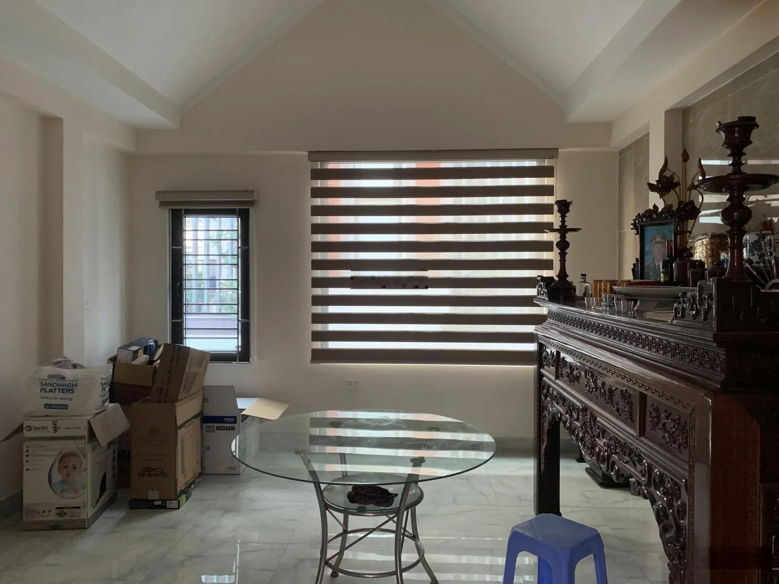 11 ty Nhà 5 tầng, gara oto rộng, 4 phòng ngủ 47m2, xây kiên cố