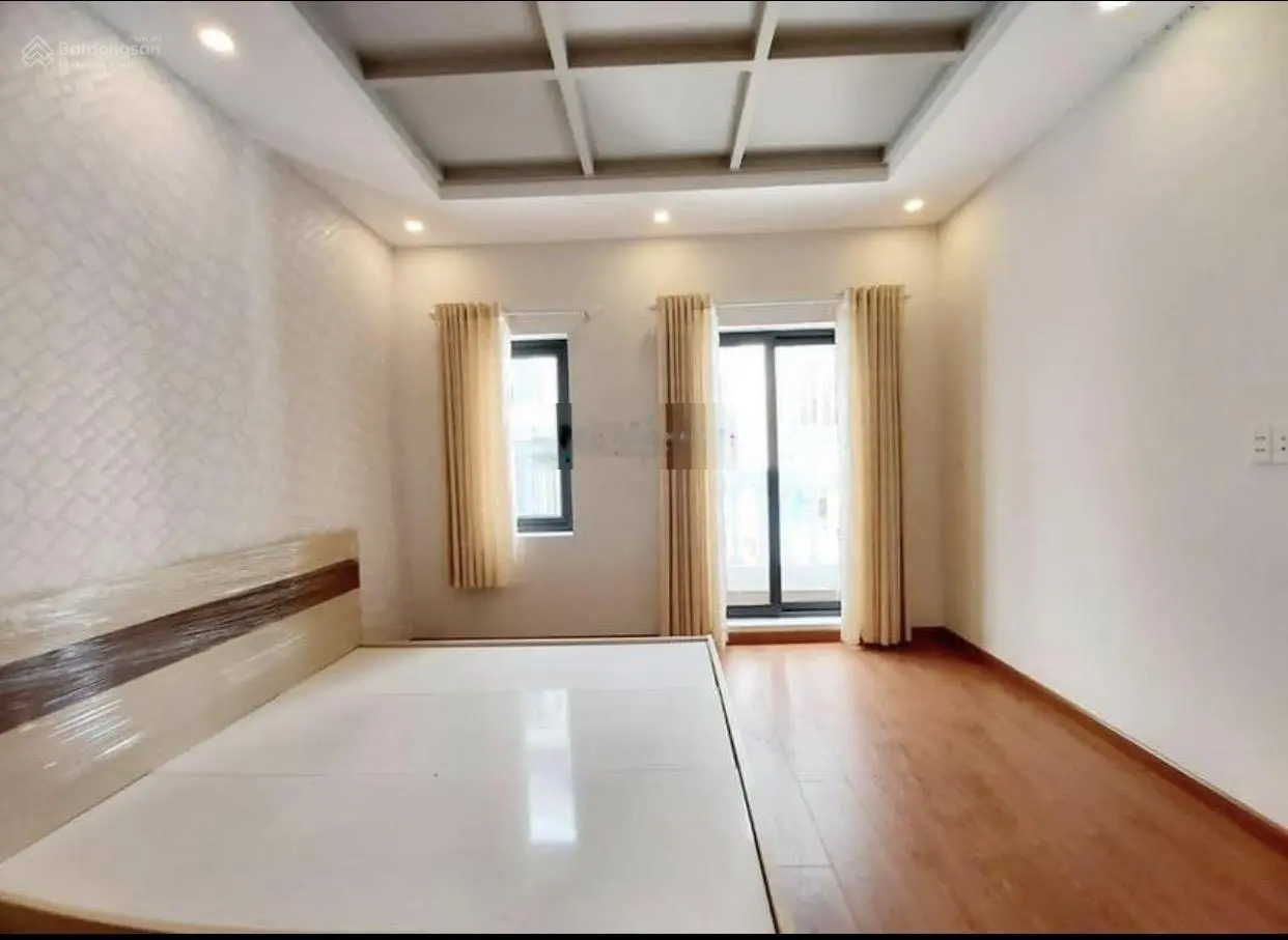 Giá chuyên đầu tư Nguyễn Tiểu La, P. 8, Quận 10, DT 60,2m2 đang cho thuê 30tr/th, sổ riêng