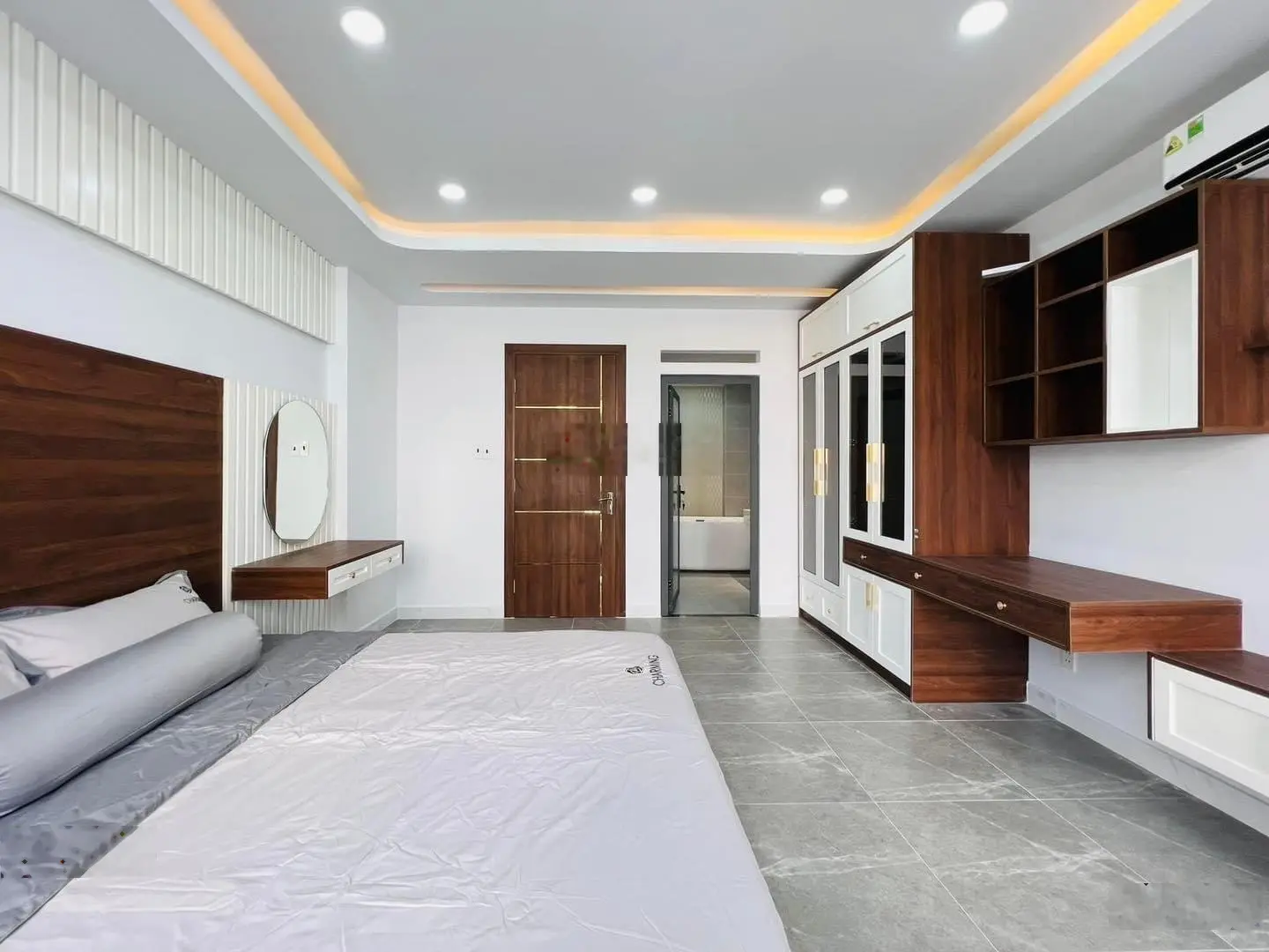 Bán gấp nhà riêng 4PN, 3WC, 62,5m2 tại Nguyễn Trãi, p 14, Q5, HCM, giá tốt 4,39 tỷ gọi 0909718803