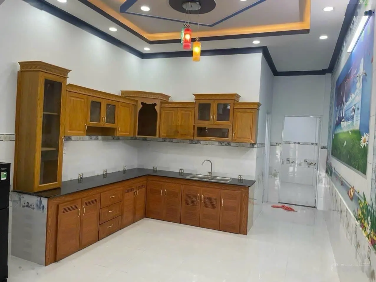 Ngộp. Nhà lầu nóc Thái, đường xe hơi, 4x25 thổ, kv4 thị trấn Đức Hòa, 2tỷ150tr