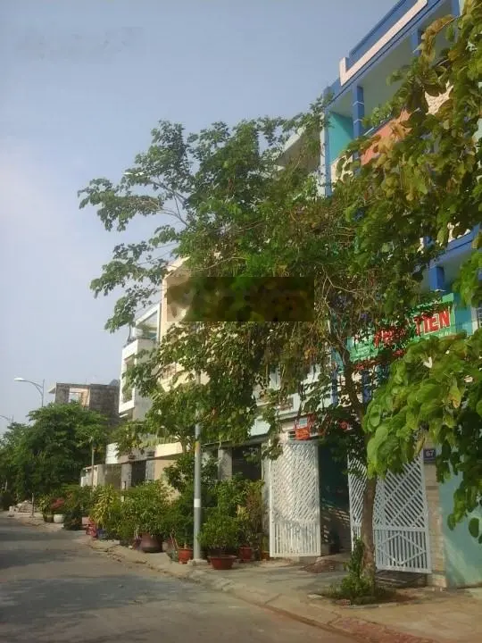 Bán liền kề 1 trệt 3 lầu giá hời ngay Đường Nguyễn Khoa Đăng, Quận 2, giá 36 tỷ VND