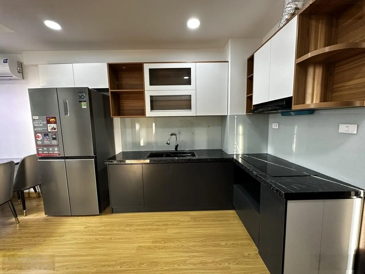 Bán căn góc Dabaco Khắc Niệm: 2 phòng ngủ + 2 wc full nội thất đẹp