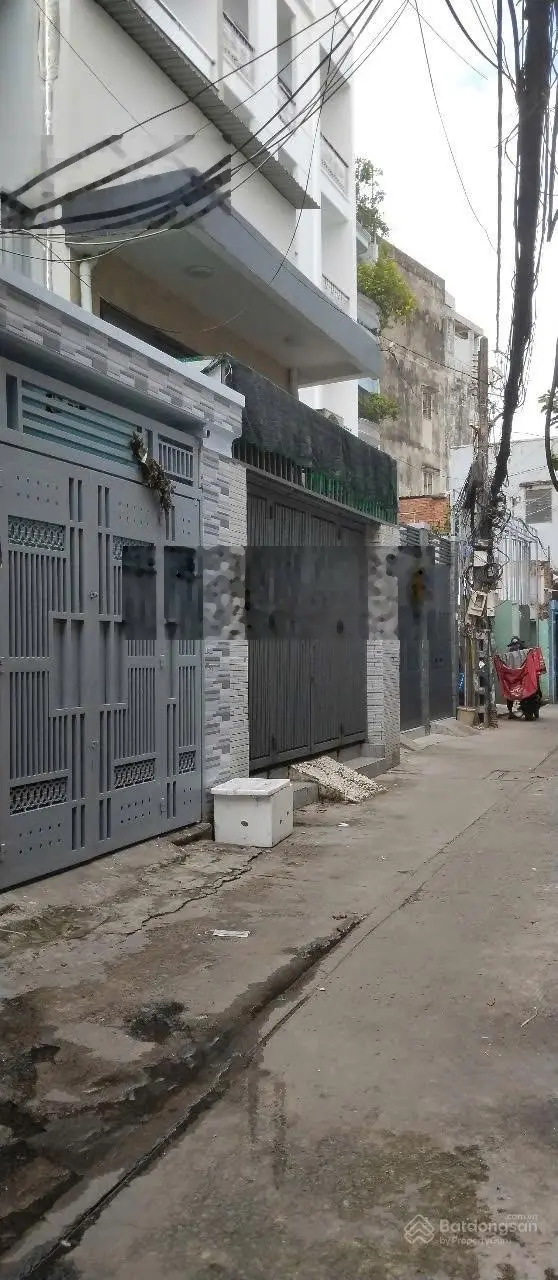 Ngộp Bank Giảm Giá 4,5tỷ Bán Nhà 126m2 Cạnh Mặt Tiền Lạc Long Quân Tân Bình 4PN Gía 11,5 Tỷ.