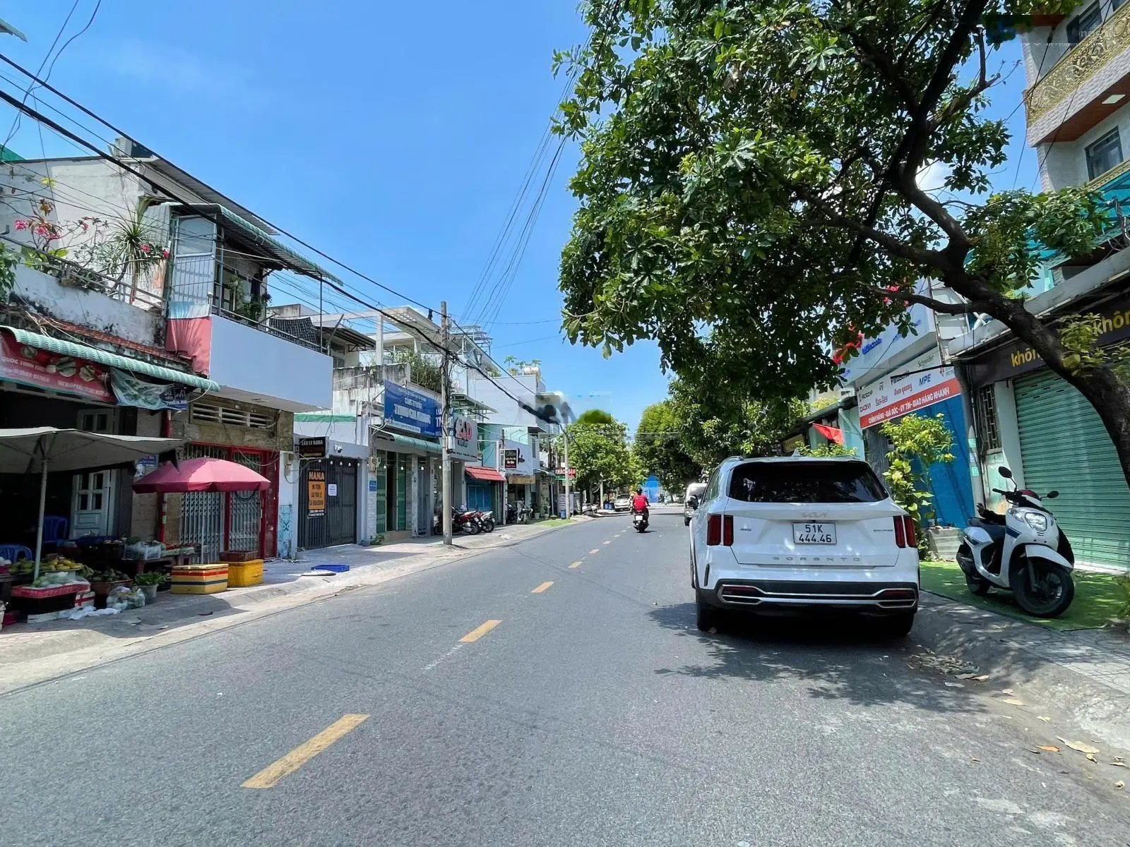 Thơm, ngay ga metro bình thái đi bộ ra ga Hàng thơm vừa ở đầu tư lâu dài gần 240m2 chỉ 21.9 tỷ TL.