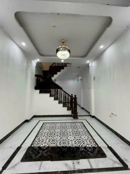 Chỉ 2,2 tỷ có nhà 4 tầng*33m2. ngõ rộng ô tô đỗ cổng. cách trung tâm hà đông chỉ 5km.gần trục qlộ 6