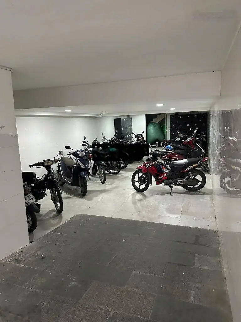 Giảm sốc 3 tỷ, Nhà KDC Cityland Center Hills,Trần Thị Nghỉ - Nguyễn Oanh, có hầm, 72tr/tháng