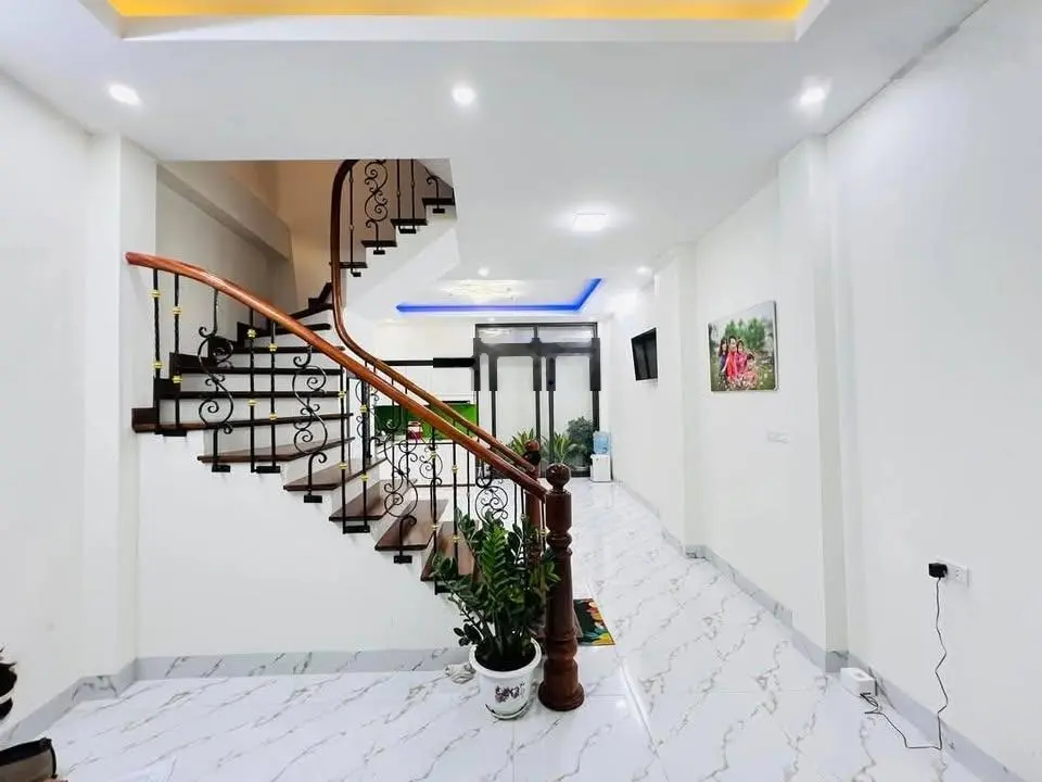 Chính chủ gửi bán nhà dân 5 tầng 48m2 phân lô, ô tô tránh Đấu Giá Ngô Thì Nhậm, Hà Đông, HƠN 13 tỷ