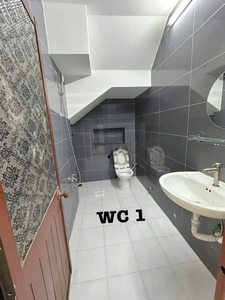 Bán nhà chính chủ 1 trệt 1 lầu hẻm Nguyễn Duy Cung, 1.25 tỷ