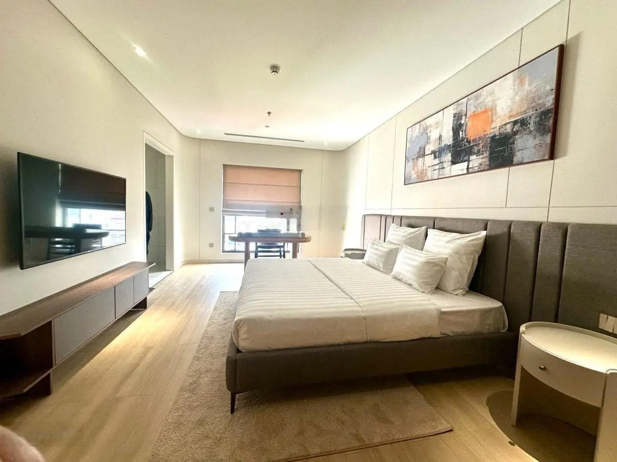 Bán nhà mặt phố Tô Ngọc Vân, 6 tầng thang máy 2 thoáng, khu phố Tây kinh doanh đỉnh 100m giá 74 tỷ