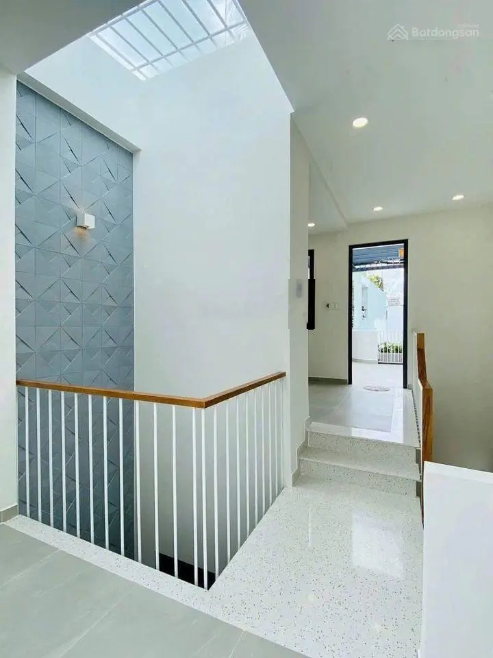 NHÀ ĐẸP KHU THẢO ĐIỀN , QUỐC HƯỢNG ,CHỈ 5TY, 4,3X18,1T3L , 5PN,,6WC , HẺM TO 8M , CHO THUÊ SHOP HOA