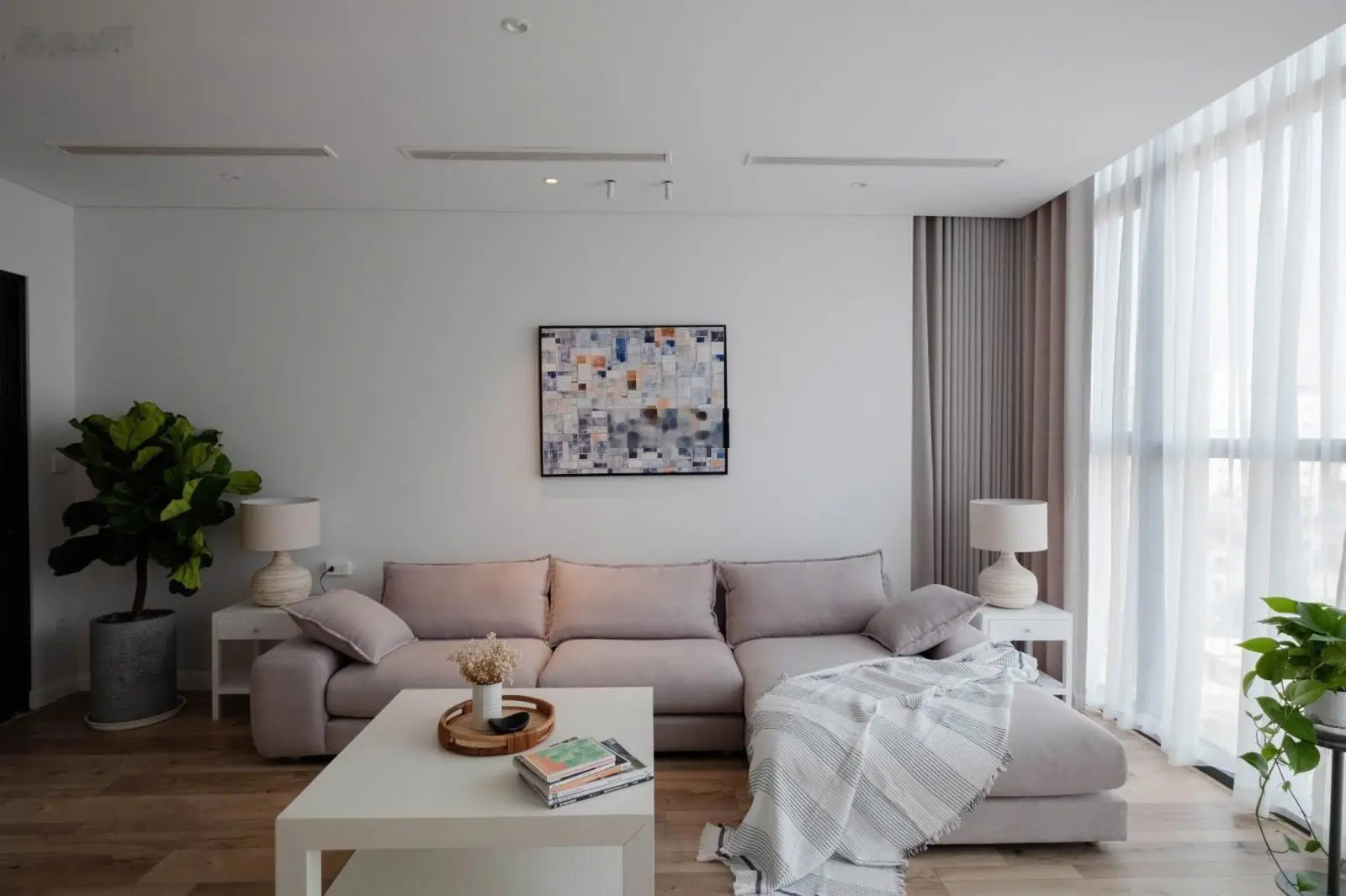 Chính chủ cần bán góc tầng trung DT 70m2( 2PN 2VS) tại CC Anland Complex giá 3.8 tỷ, 0975 645 ***