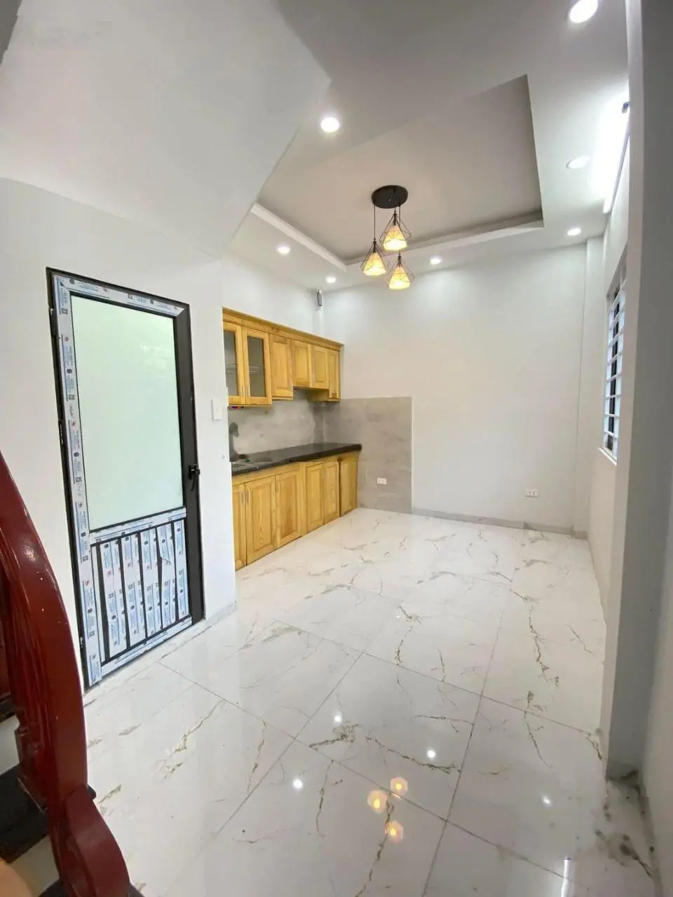 Căn lô góc 47m2x3T, gần chợ Đông La, 5 phút Penika Tố Hữu
