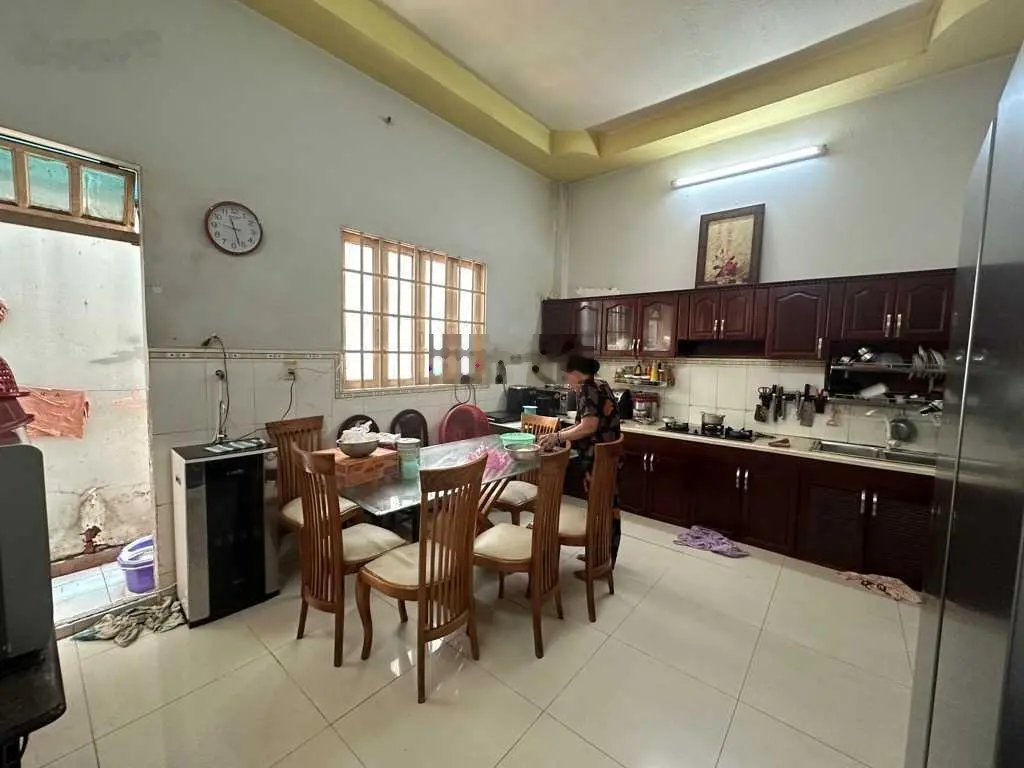Hẻm 5m Thống Nhất, ngang 5m, nhà đúc 4 tấm kiên cố, có PN trệt