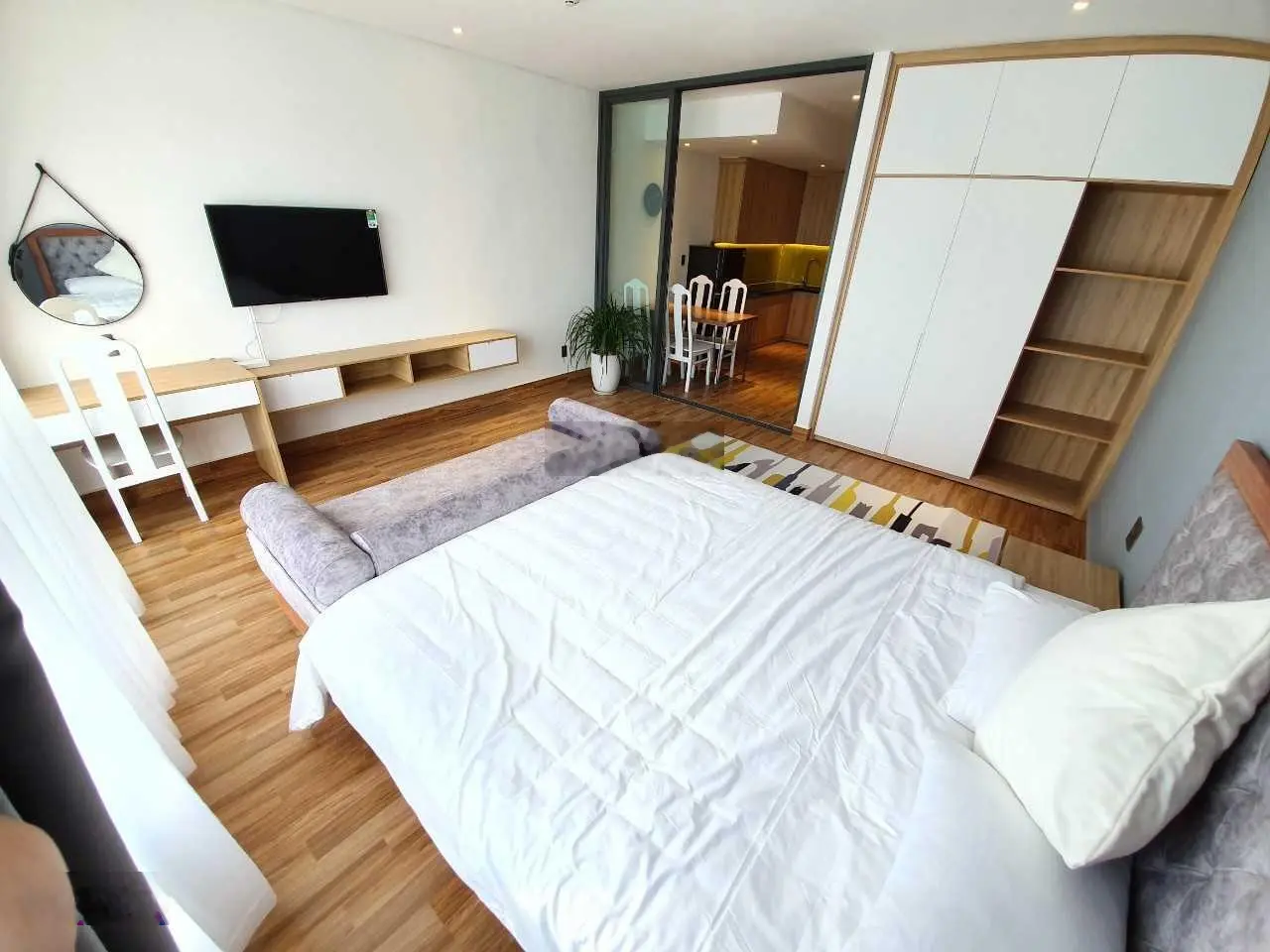 Cần bán tòa căn hộ 6 tầng 11 phòng thang máy. Quận Cẩm Lệ TP ĐN