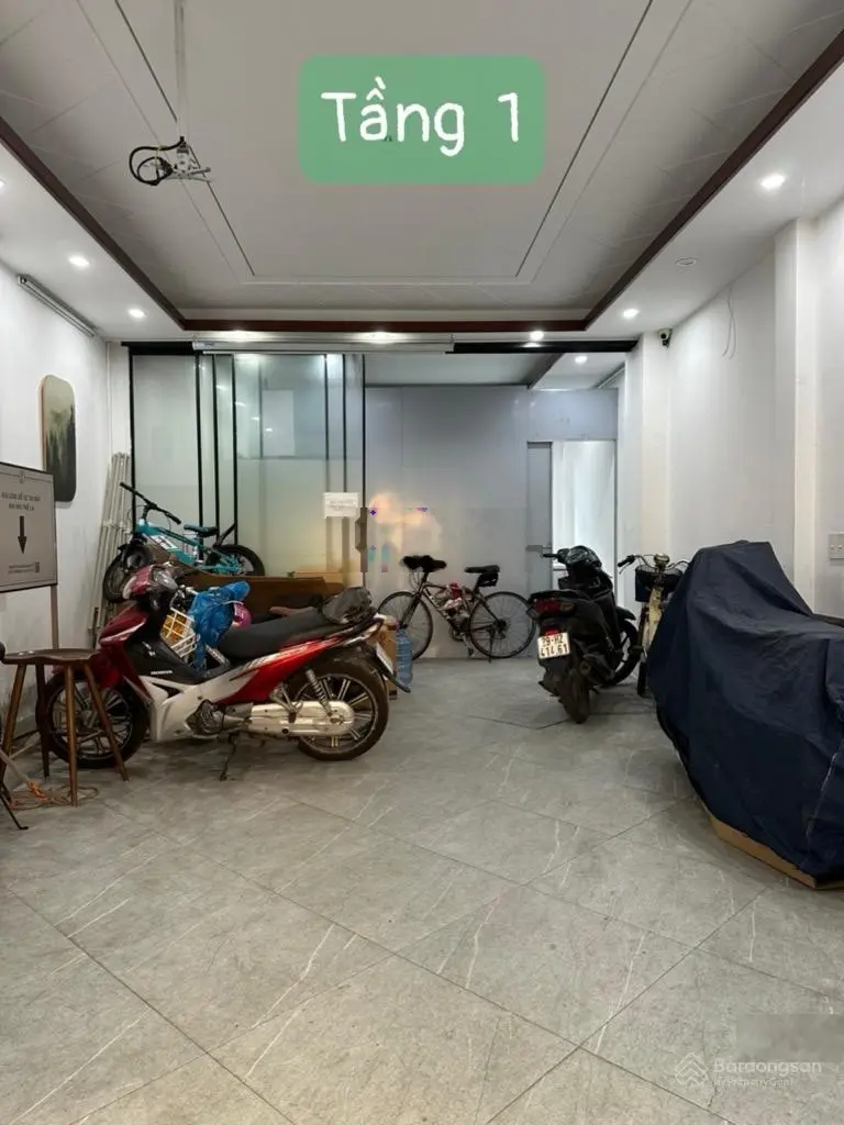 Bán nhà riêng 4 pn, 5 tầng, 48m2, ô tô vào nhà tại phố đại la, 15,3 tỷ. lh: 0779 548 ***