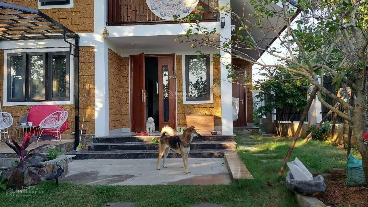 Bán đất tặng nhà vườn với bao tâm huyết của hai vợ chồng 218m full nội thất chỉ việc kéo va ly về
