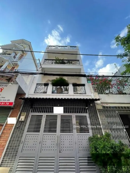 Cần bán gấp nhà 4 tầng đường Nguyễn Bặc - ngay chợ Phạm Văn Hai, P.3, Tân Bình. DT 4x8m giá 5,5 tỷ