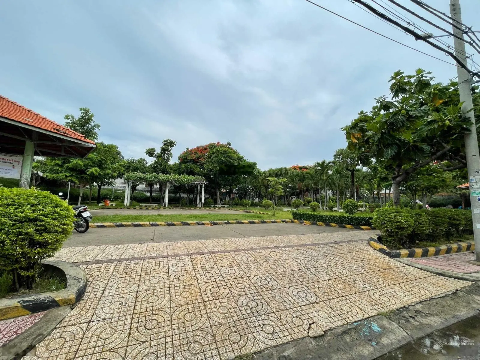 Bán qũy đất 1.200 m2 mặt tiền Bùi Cẩm Hổ, Phường Tân Thới Hòa, Quận Tân Phú, gía 73tr/m2