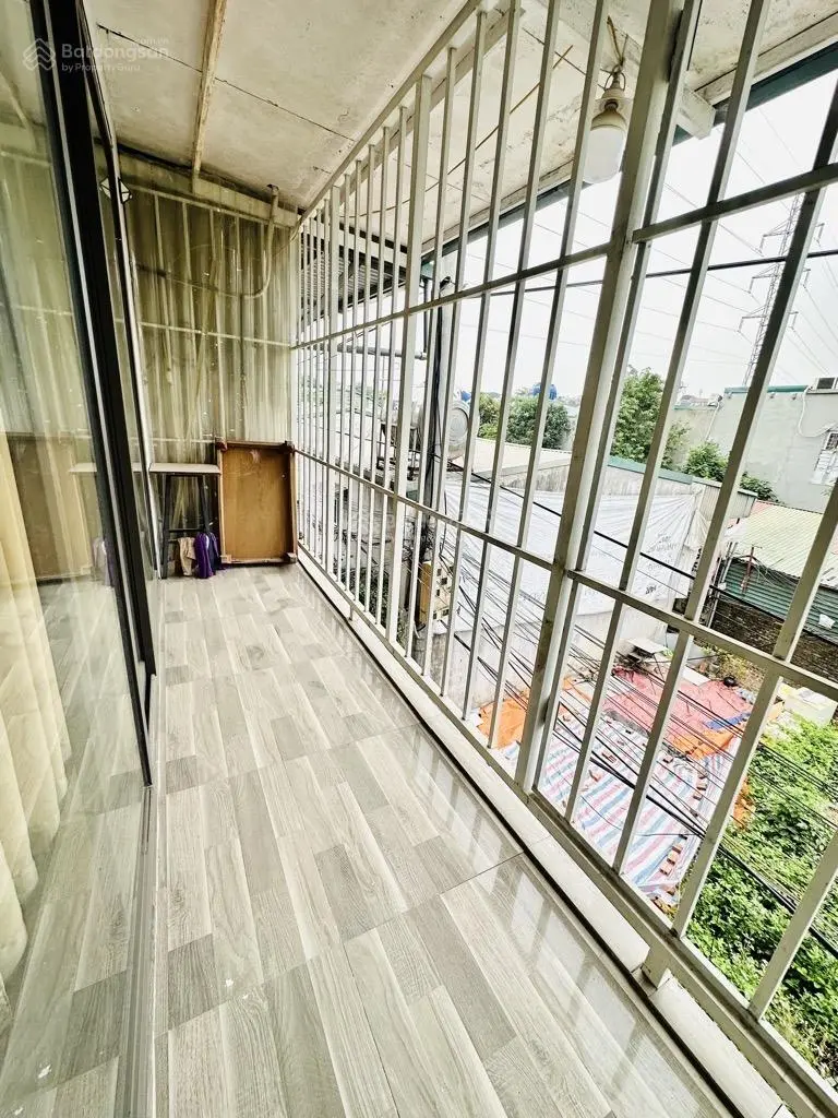 Siêu phẩm nhà dân xây 3 tầng, ngõ ô tô, kinh doanh, thửa đất vuông, mặt tiền rộng, chủ hợp tác bán