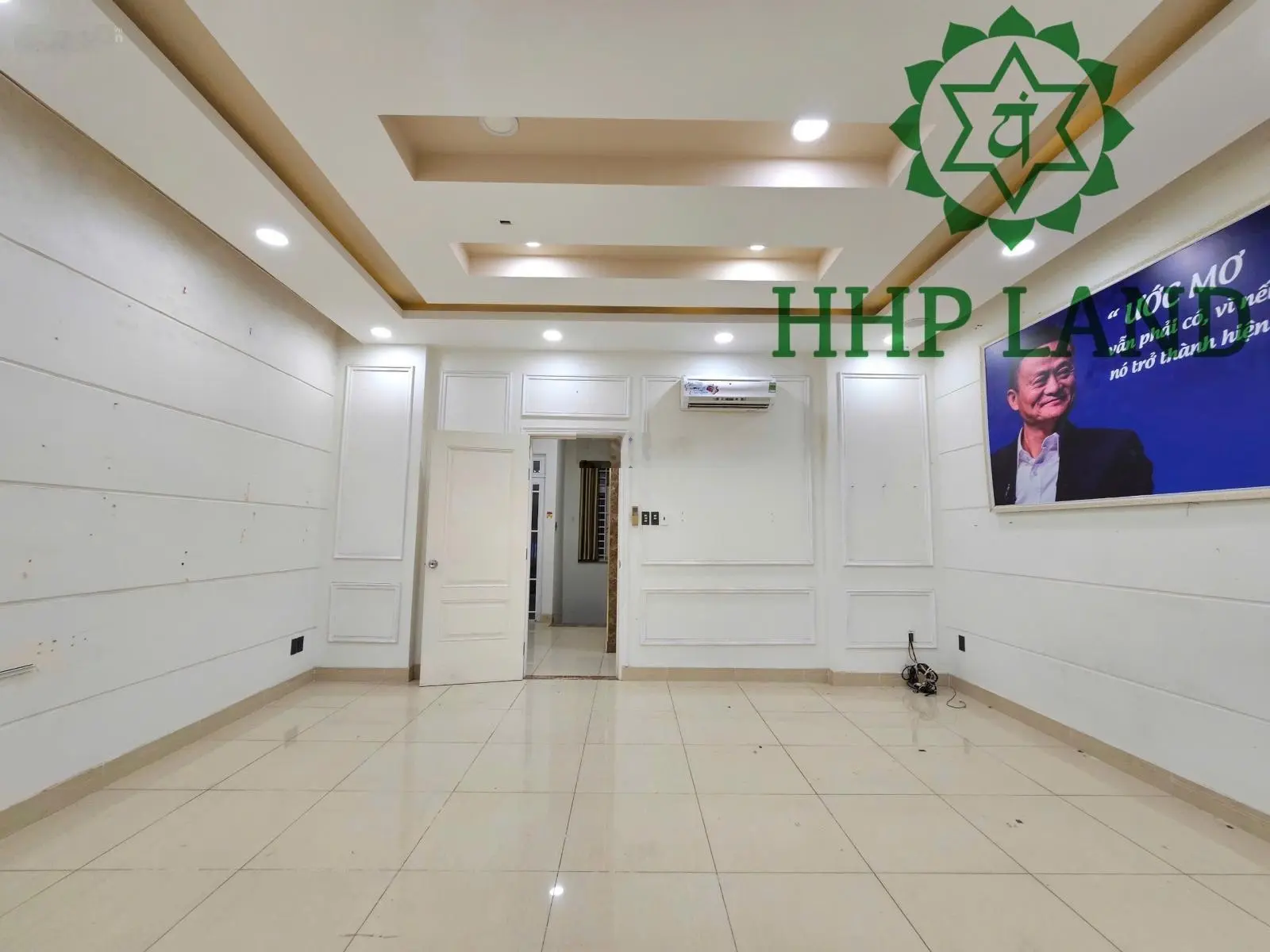 Hạ từ 13 tỷ còn 10.6 tỷ bán nhanh nhà mặt tiền đường Huỳnh Văn Lũy, gần trường Tiểu học Quang Vinh