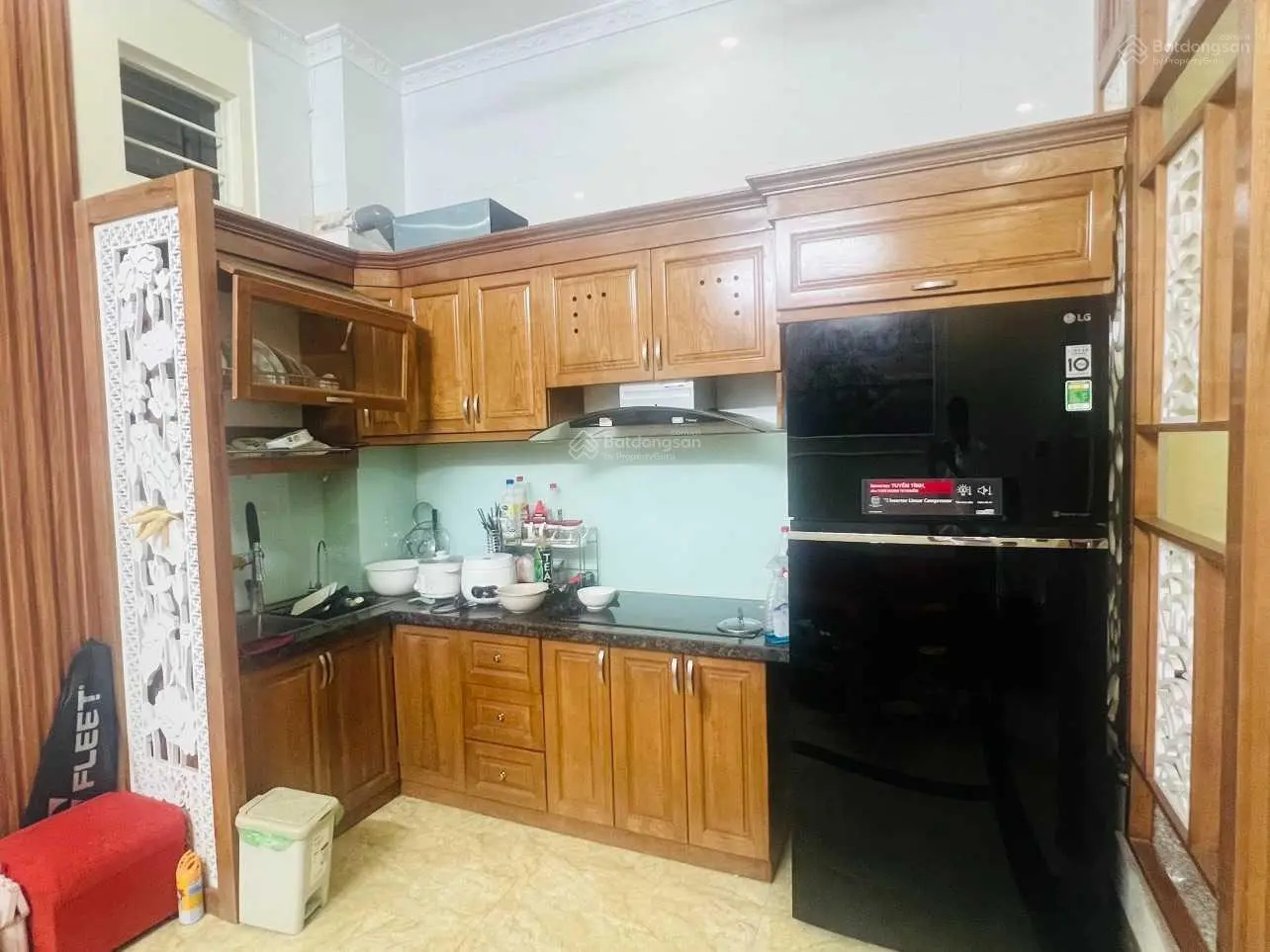 Bán nhà đẹp ngõ phố Lê Văn Hưu Quận HBT Hà Nội DT 20m 4 Tầng MT 3,5m giá 5,3Tỷ nhà vị trí trung tâm