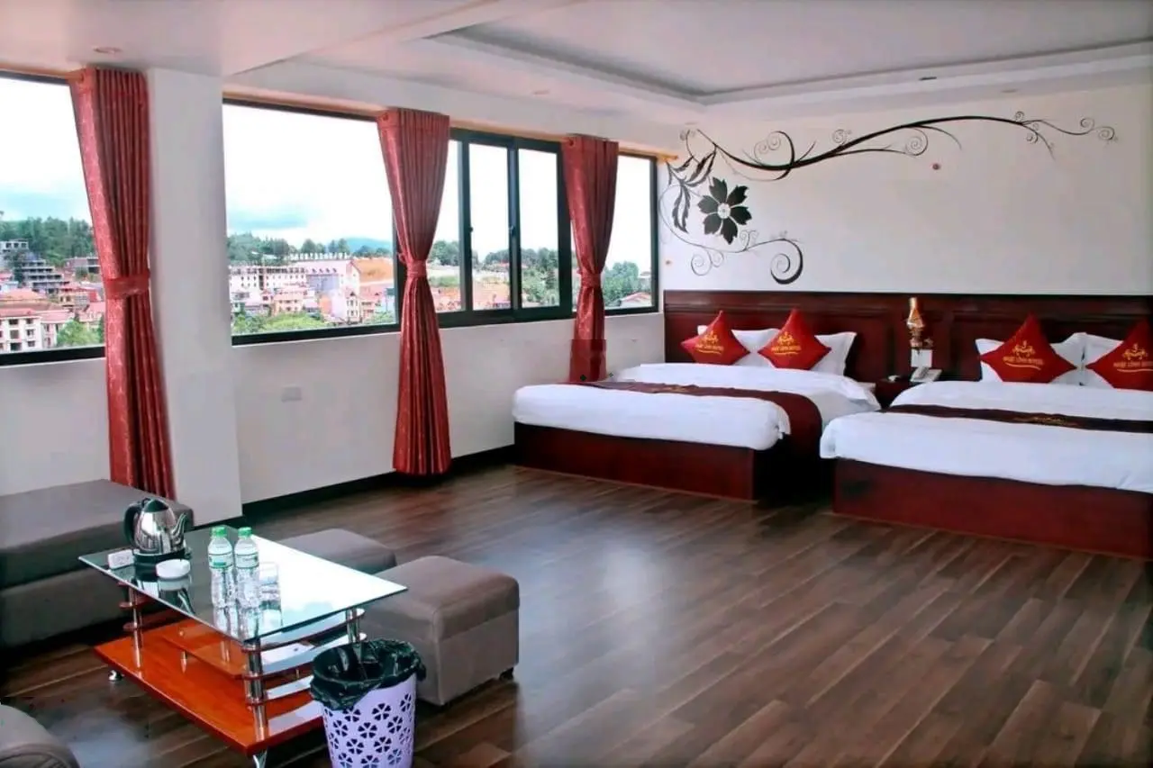 Cần bán khách sạn tại Thạch Sơn, Sa Pa, Lào Cai. Diện tích 330m2