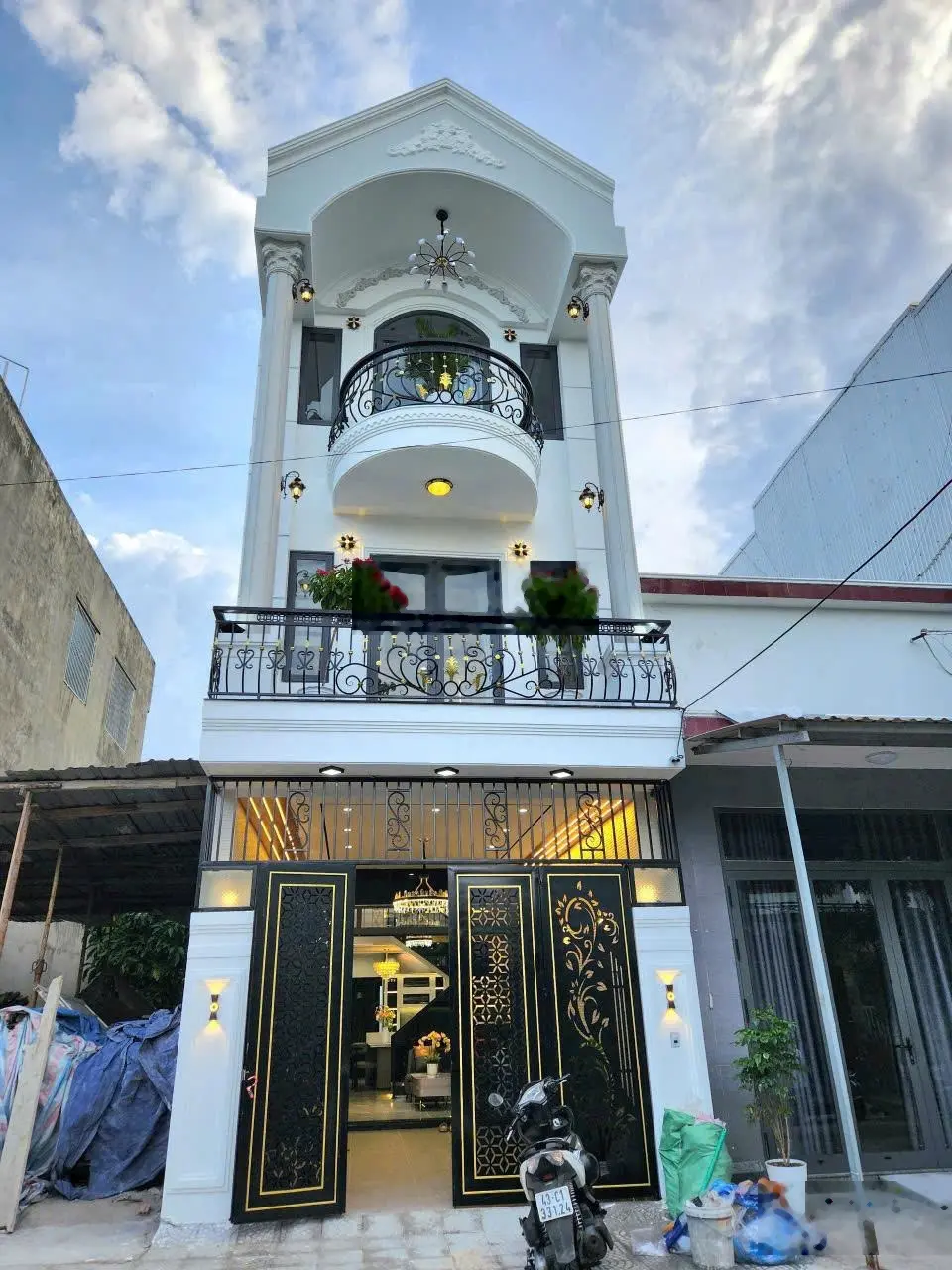 Siêu phẩm mới 3tầng Lê thiệt sát biển Nguyễn Tất Thành Hoà Minh Liên Chiểu