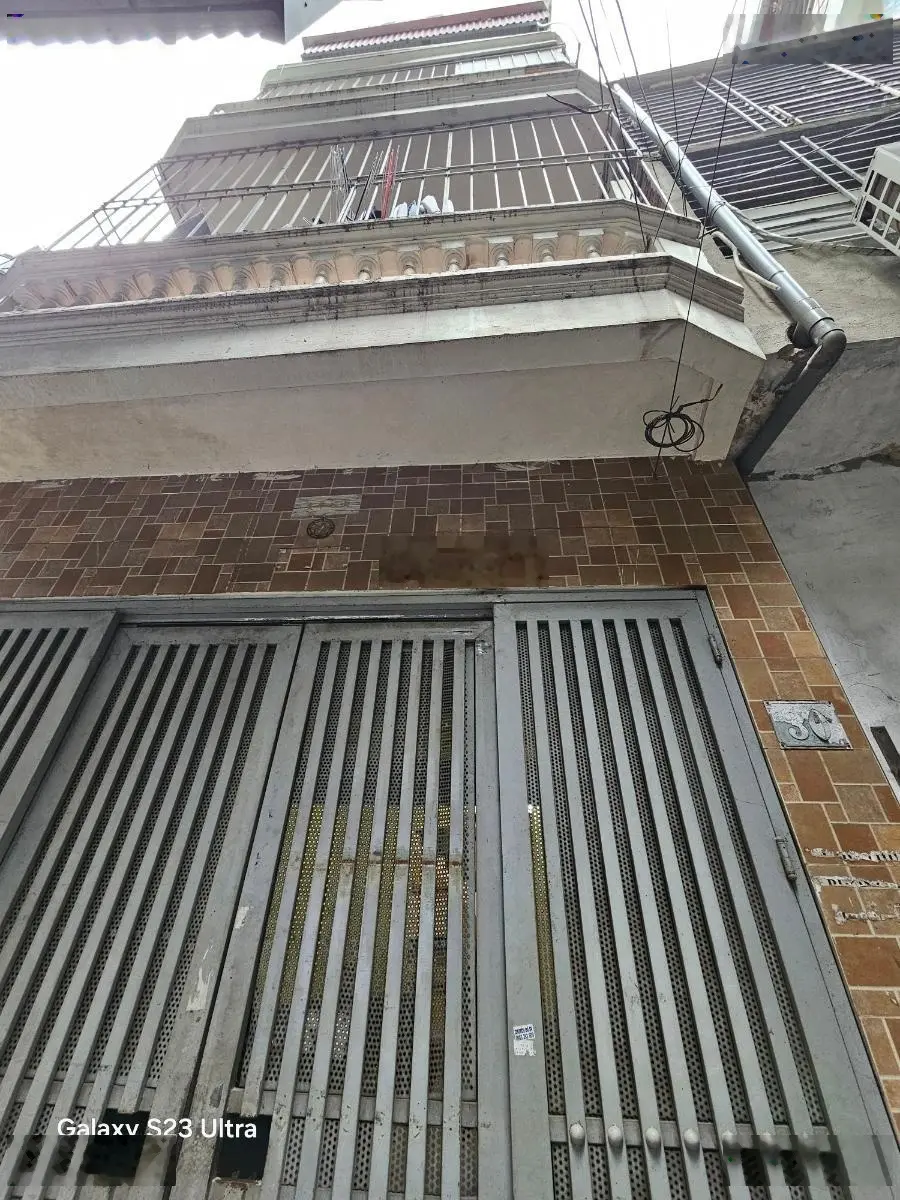 Chủ cần tiền nên chào giá quá thấp.Mua nhanh món hời 45m2 nhỉnh 7tỷ.Đầu tư tốt,ngõ thông thoáng