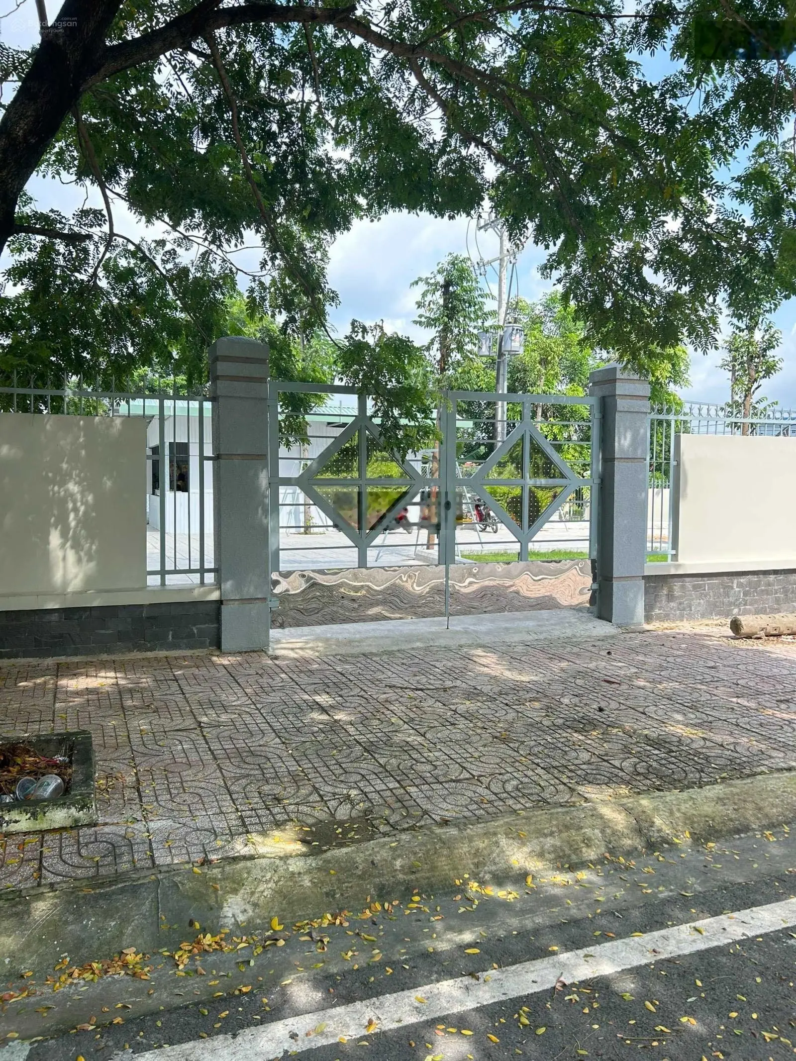 Cần bán gấp 3 lô đất đường D15, D4, D6 KDC Châu Thới ĐHQG 100 - 150m2