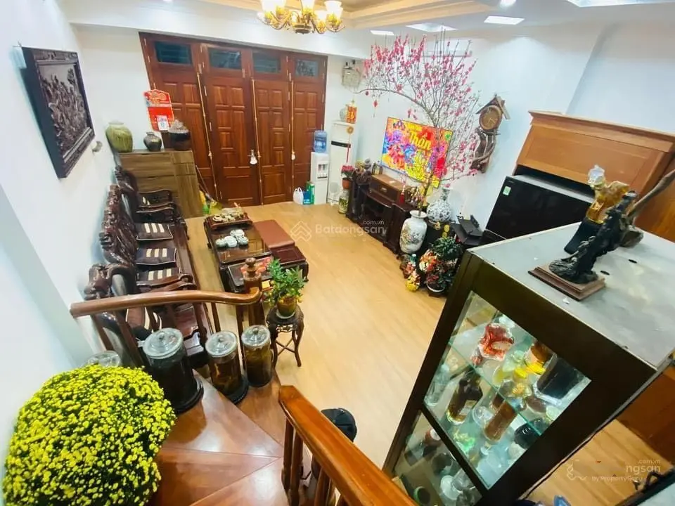 HOT F0 35M, 5 TẦNG PHỐ MINH KHAI, CẠNH BÃI GỬI Ô TÔ GẦN PHỐ, NHÀ ĐẸP, GIÁ YÊU THƯƠNG 6 TỶ