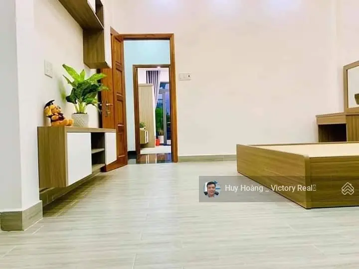 Bán nhà gần MT Đất Thánh - giáp Q.10, DT: 4.2x16m (CN 65m²), 3 Tầng, 4PN, giá 8.5 tỷ TL