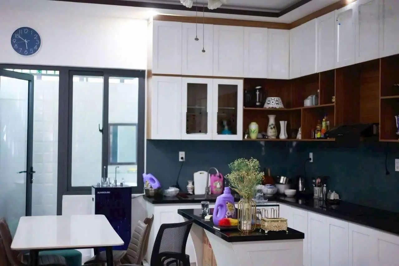 Bán nhà 3 tầng kđt hà quang 2 (lê hồng phong 2) - nha trang 81m2 chỉ 6.2 tỷ