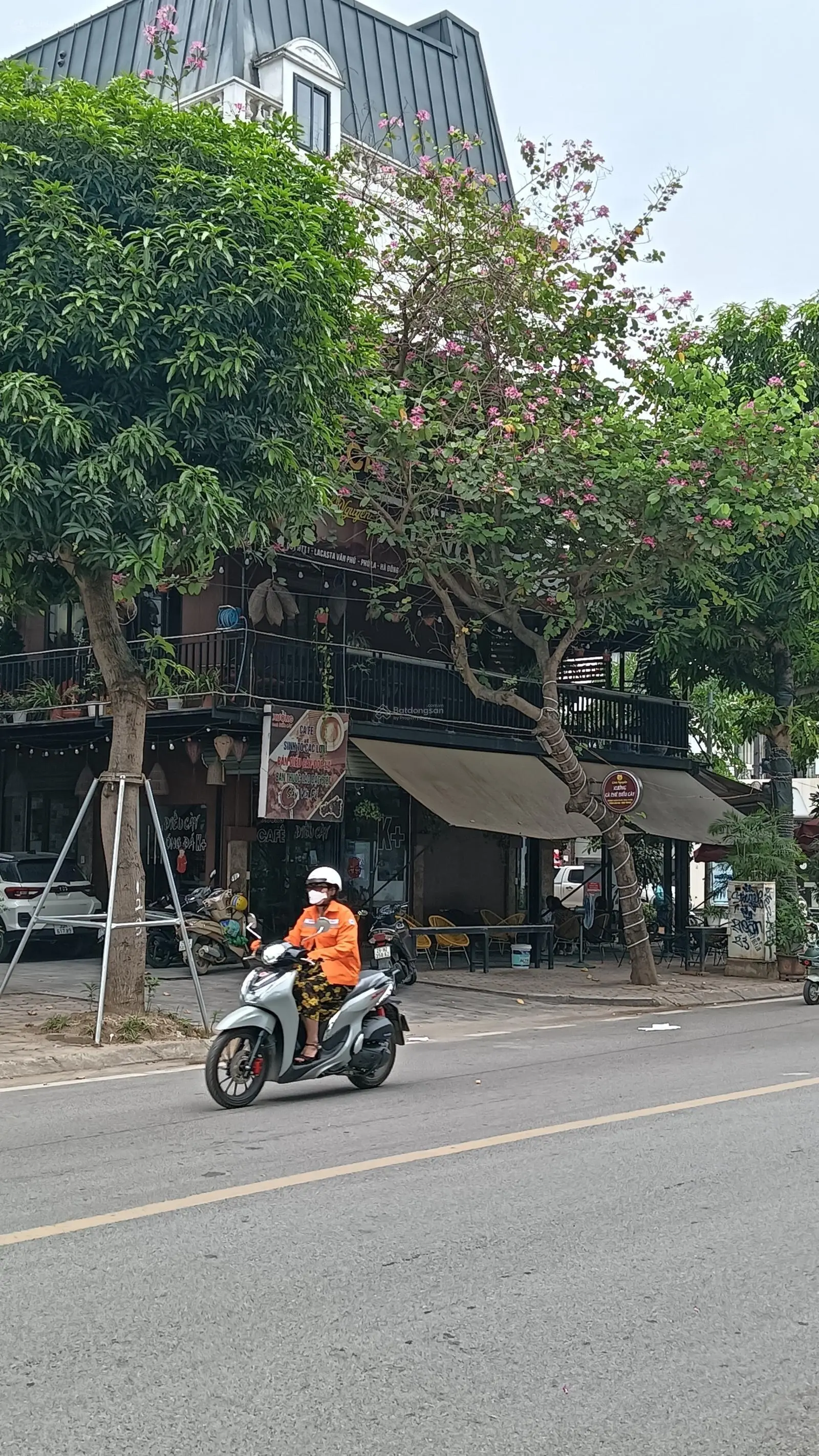 Bán gấp Lk, kĐT, Văn Quán, Hà Đông, 38 m², 5 tầng, 7,15 tỷ, lô góc, ô tô đỗ, kinh doanh sầm uất.