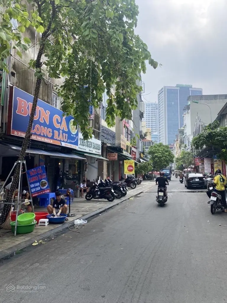 Bán mặt phố Nguyễn Văn Tuyết. 85m mặt tiền 6m giá 42,5 tỷ. Mặt phố ẩm thực, kinh doanh đa dạng