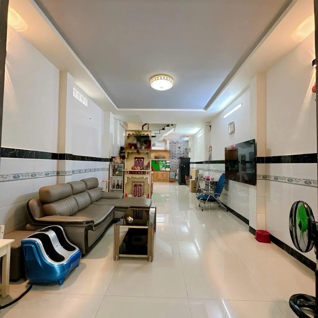 Bán nhà riêng tại Chiến Lược, 5,1 tỷ, 60m2, 2PN, 2WC, nhiợc, 5,1 tỷ, 60m2, 2PN, 2WC, nhiều tiện ích