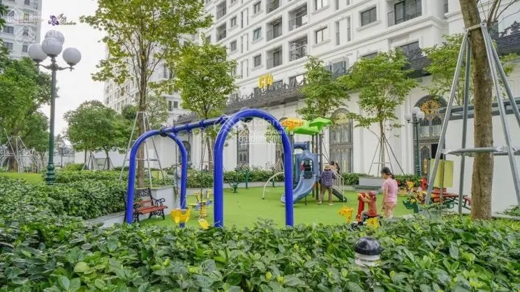 Cắt lỗ CH 3PN2VS - Full đồ, vuông đẹp, tầng trung tại The Emerald. Chỉ 6,2 tỷ. Cam kết không ảo