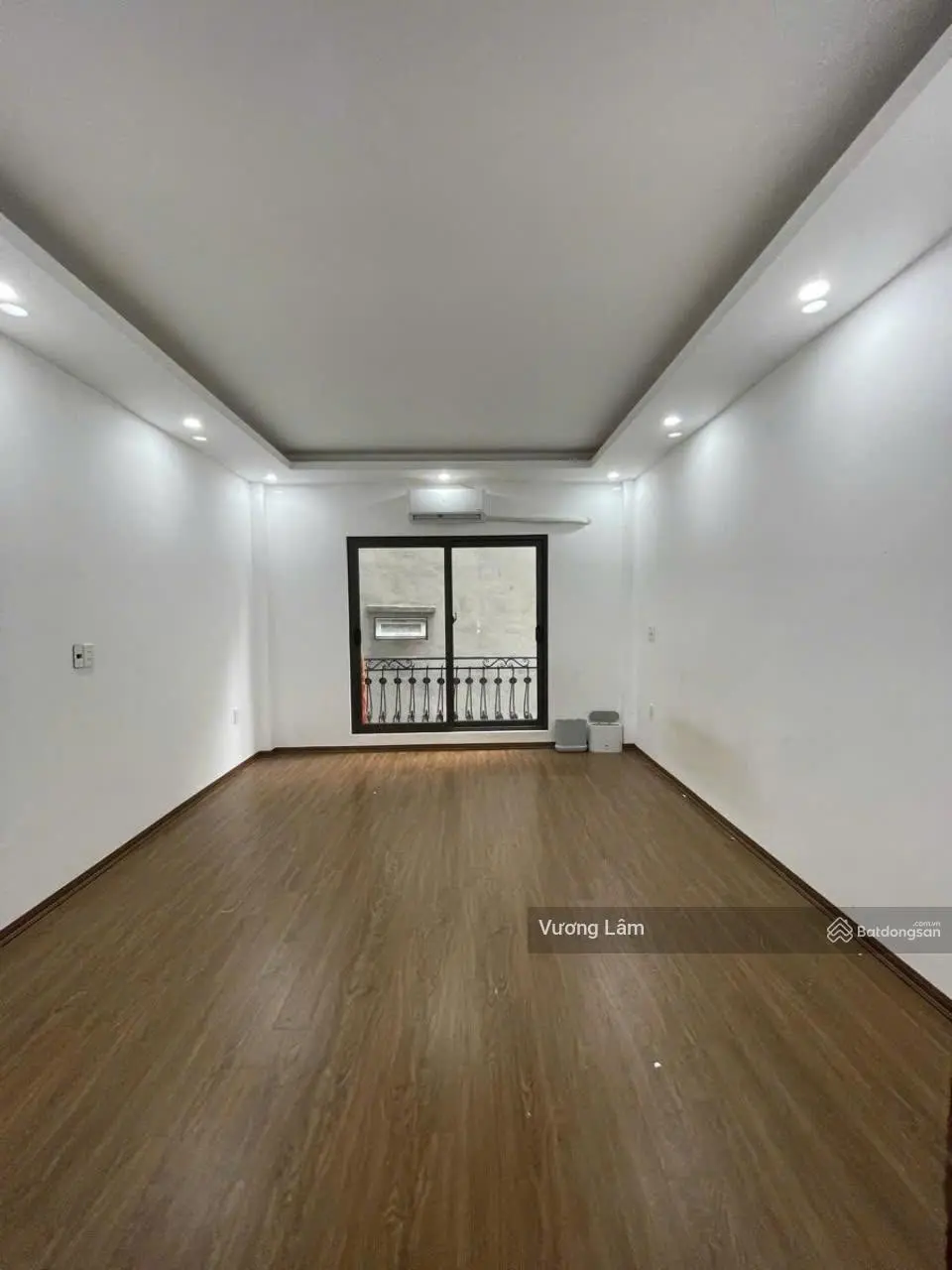 Bán nhà 86 Hào Nam, ngõ nông, thông, dân xây mới, 6 tầng khung cột - 33m2 4PN - 7,1 tỷ