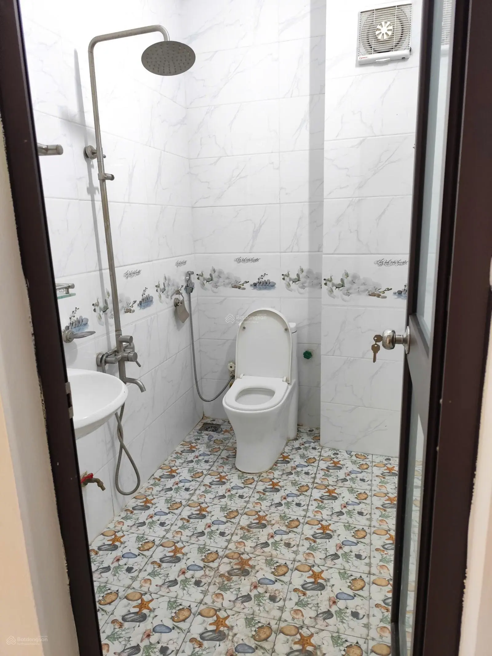 Nhà Yên Nghĩa cực rộng 50m2*4T 5 ngủ ngõ nông 15m ô tô thông Giá 4.6 tỷ CTL Lh mr Khanh 0978 939 ***