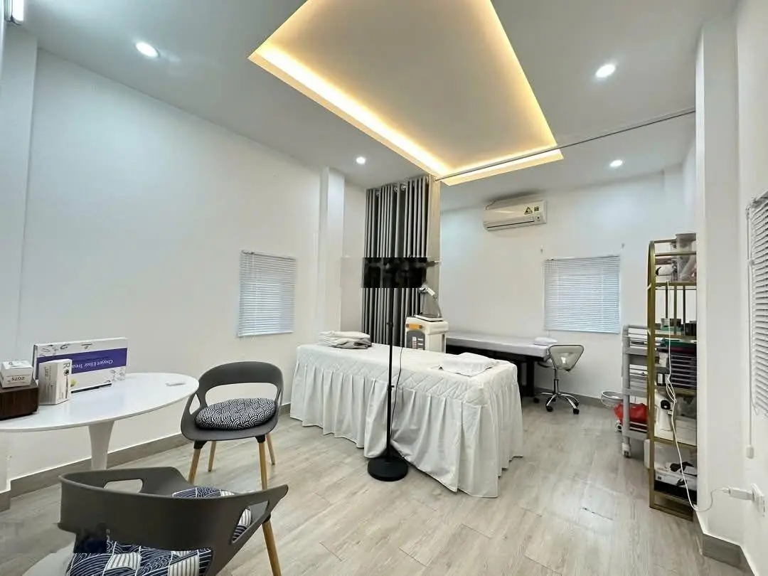 Bán Nhà Riêng 4PN, 3WC, 45m2, 11,5 tỷ tại Xuân La, Tây Hồ, Hà Nội