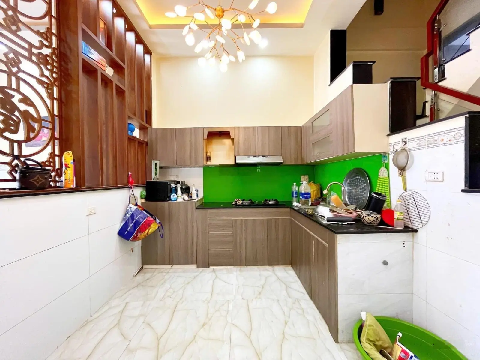 Bán Nhà Đẹp Giá Rẻ Nhà 1 Trệt 1 Lầu DT : 4*18=72m2 Shr Hoàn Công Giá : 1,7 Tỷ Thương Lượng Mạnh
