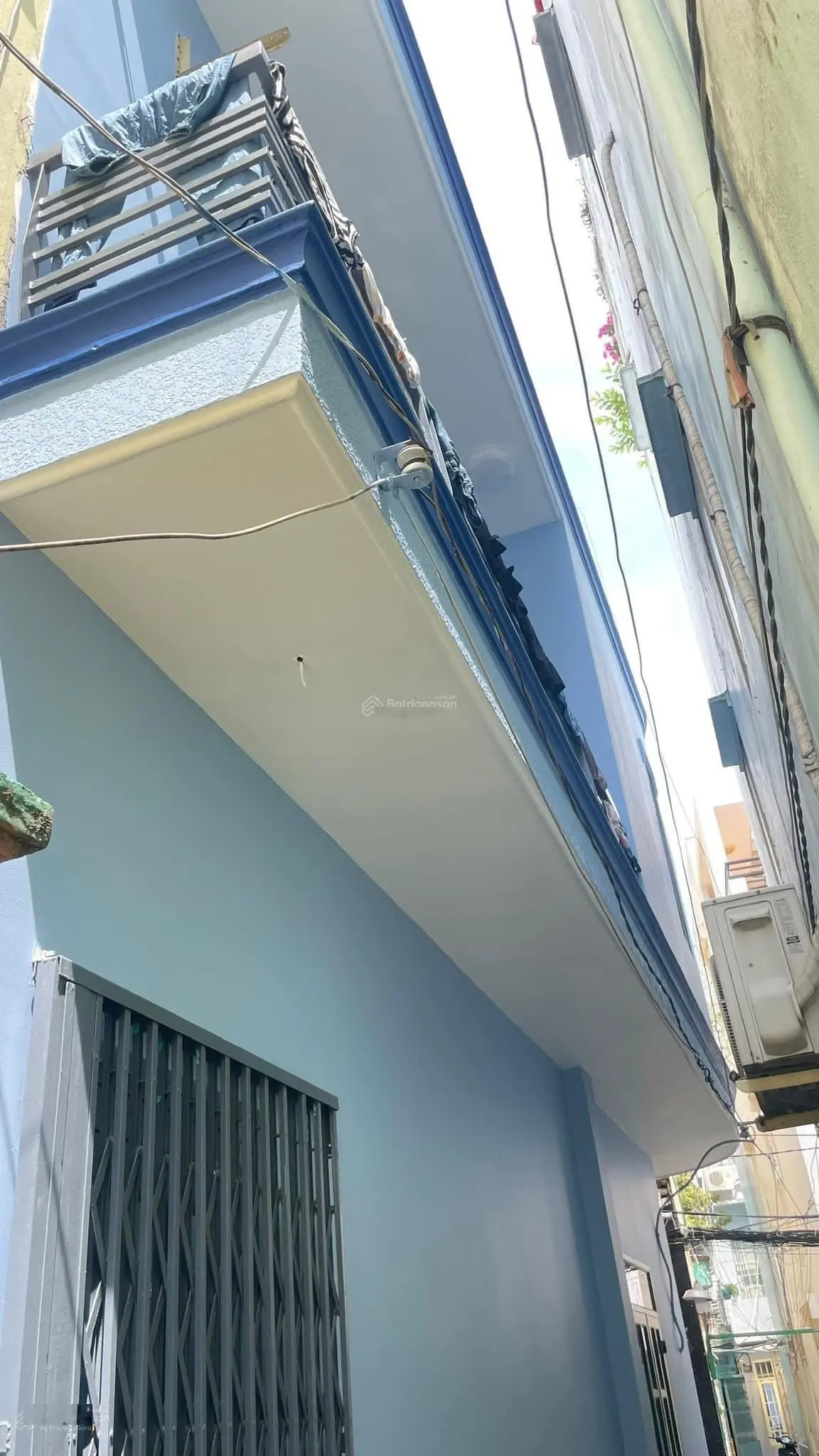 Nhà căn góc hẻm thông 4m Âu Dương Lân P3 - 4 tỷ 5