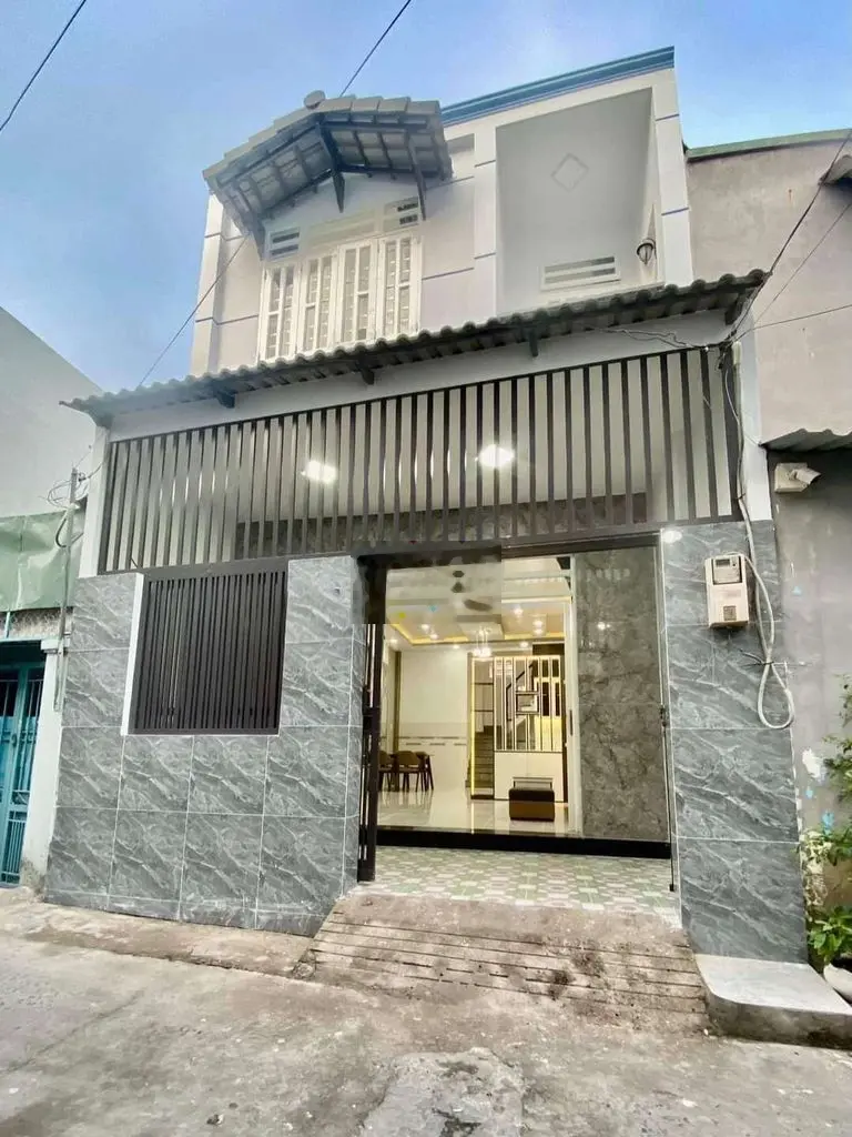 Bán nhà mới full đồ giá 2,9 tỷ, diện tích 55 m2, tại Huỳnh Tấn Phát, Nhà Bè