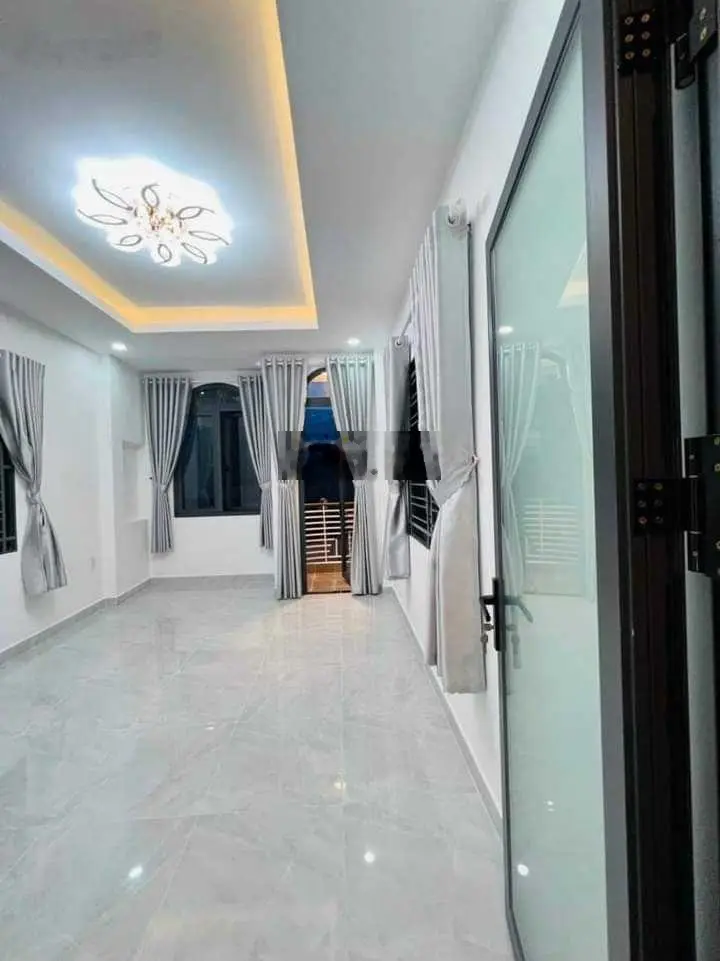 Bán nhà hẻm số 11F Bạch Đằng Tân Bình. DT 47,6m2