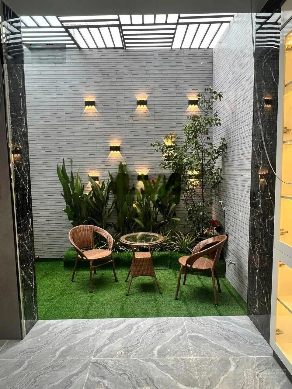 Nhà hẻm Trường Chinh, Tân Thới Nhất, DT: 4x18, trệt, lửng, 3 lầu