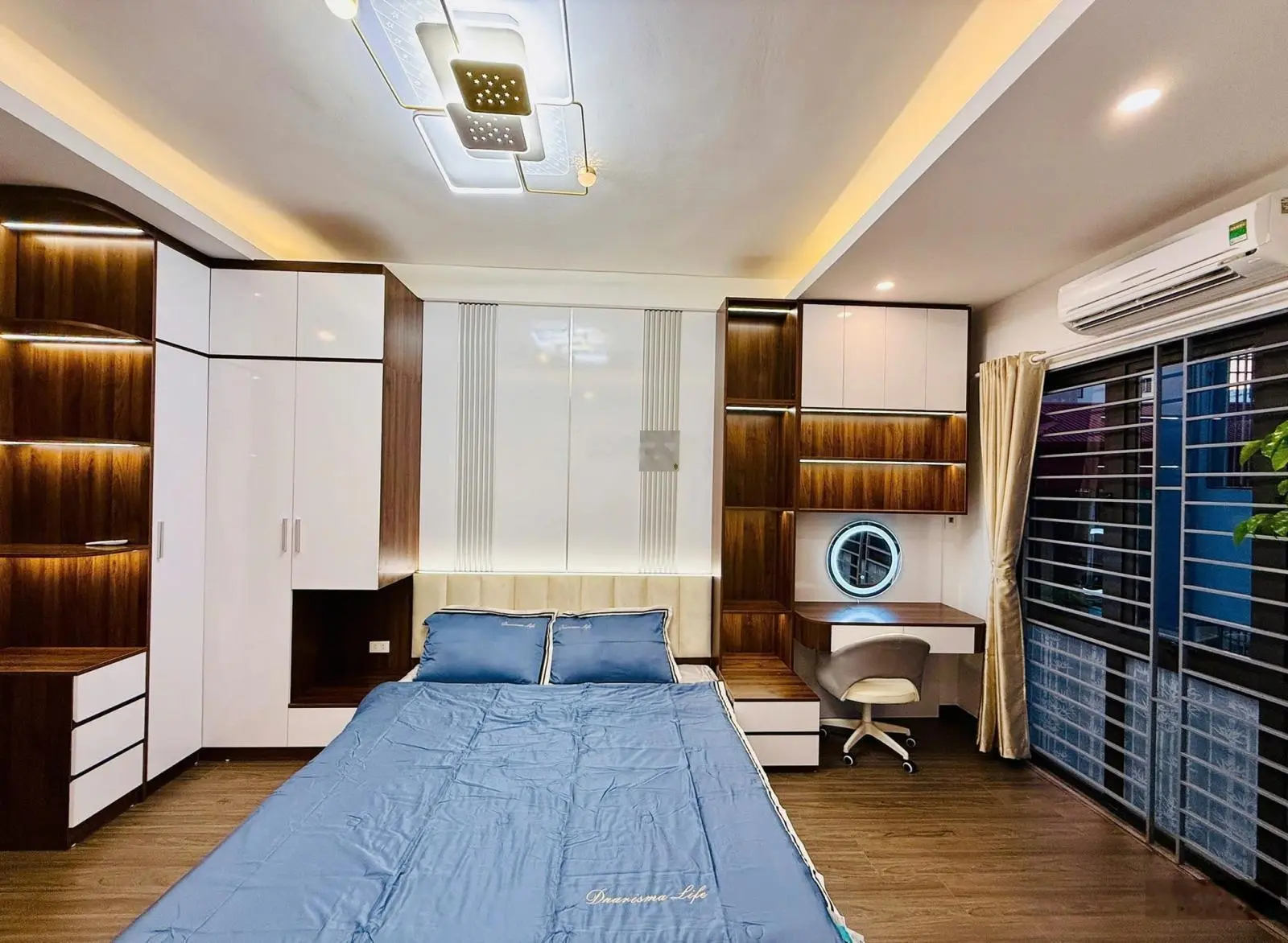 Bán nhà ngõ 144 Quan Nhân, cách ô tô 10m - thang máy, nhà mới, 35m2 - 6 tầng - Lô góc - giá 7,3 tỷ